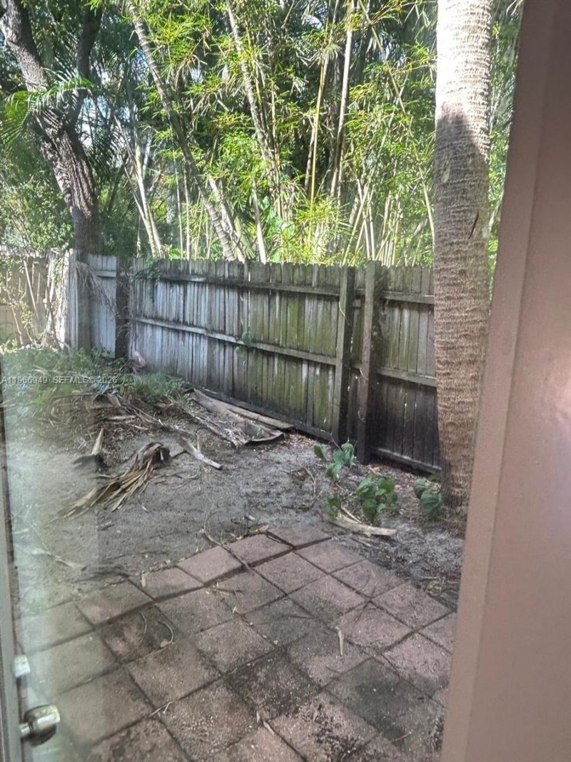 1111 SW 4th St, Fort Lauderdale, FL 33312 Photo