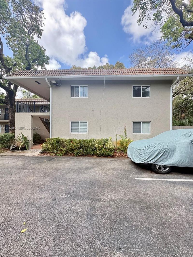 1111 SW 4th St, Fort Lauderdale, FL 33312 Photo