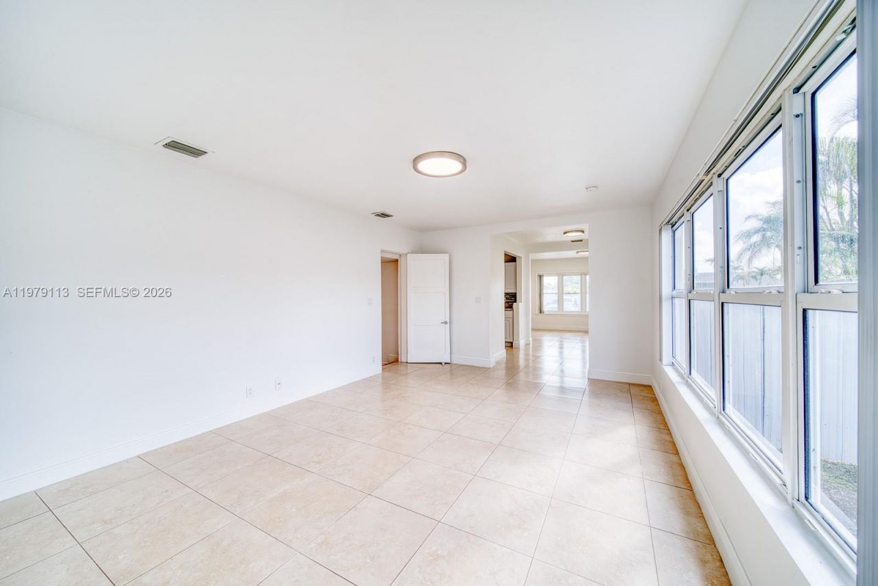 3930 SW 68th Ave, Miami, FL 33155 Photo