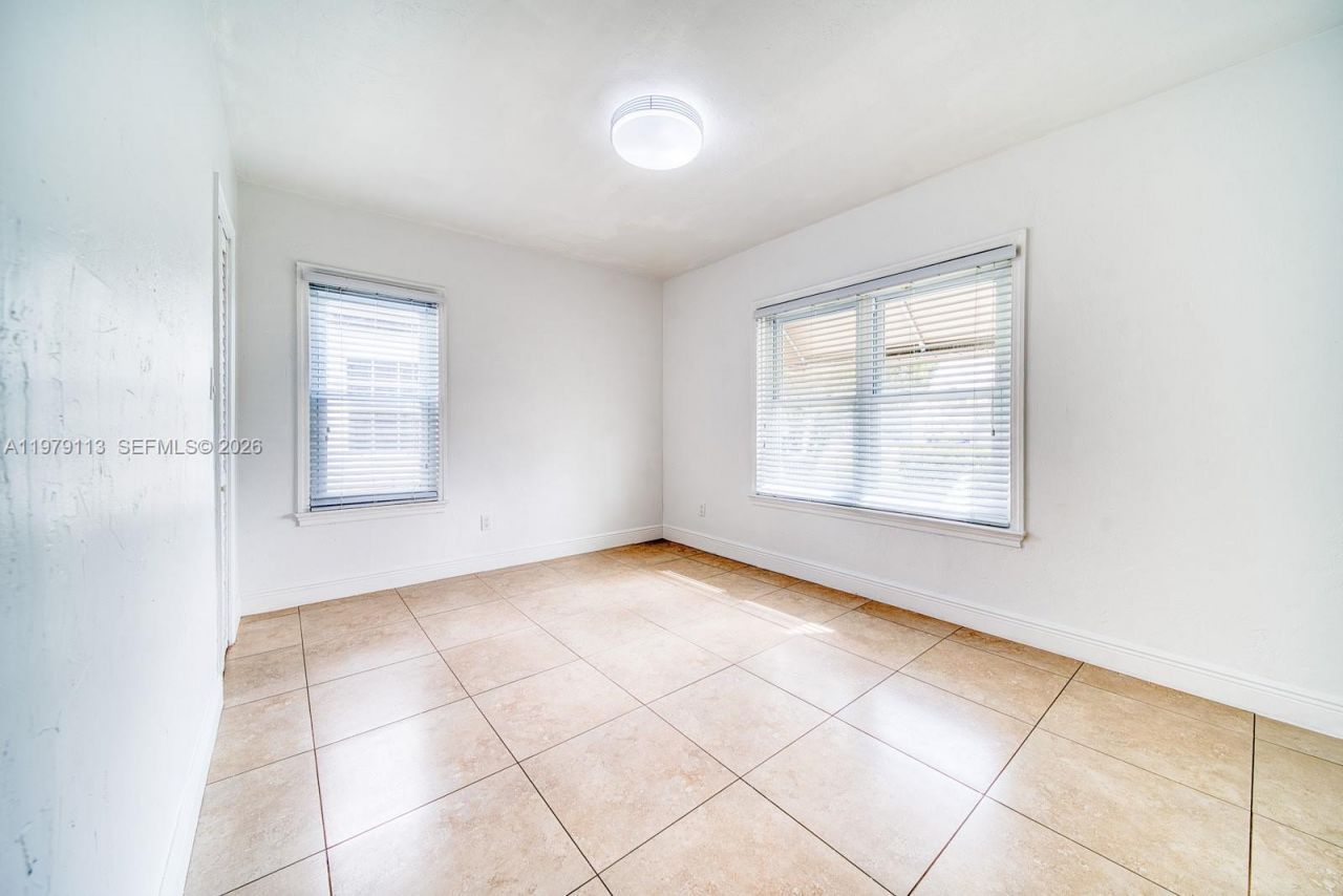 3930 SW 68th Ave, Miami, FL 33155 Photo