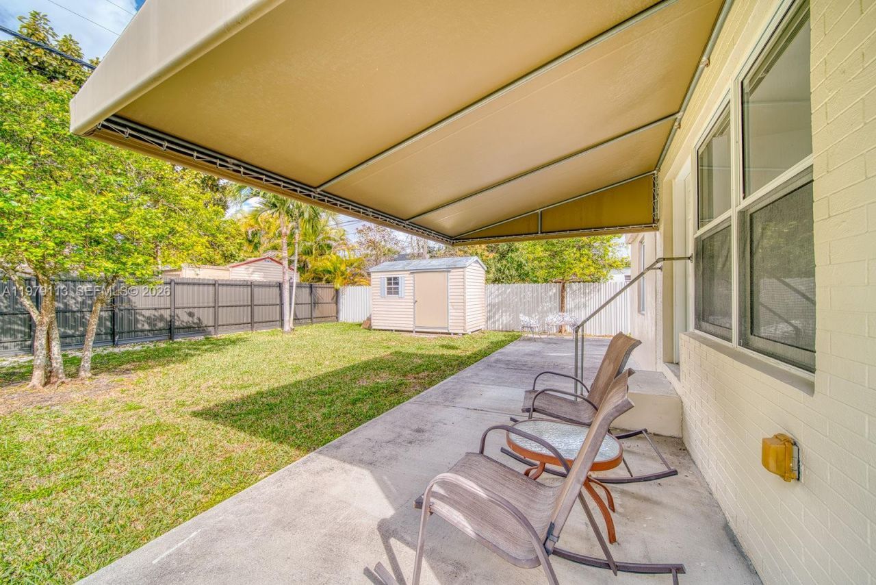 3930 SW 68th Ave, Miami, FL 33155 Photo