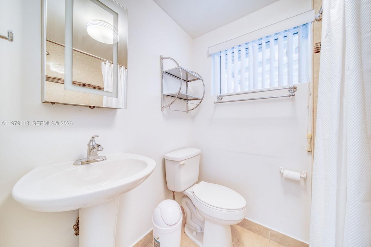 3930 SW 68th Ave, Miami, FL 33155 Photo