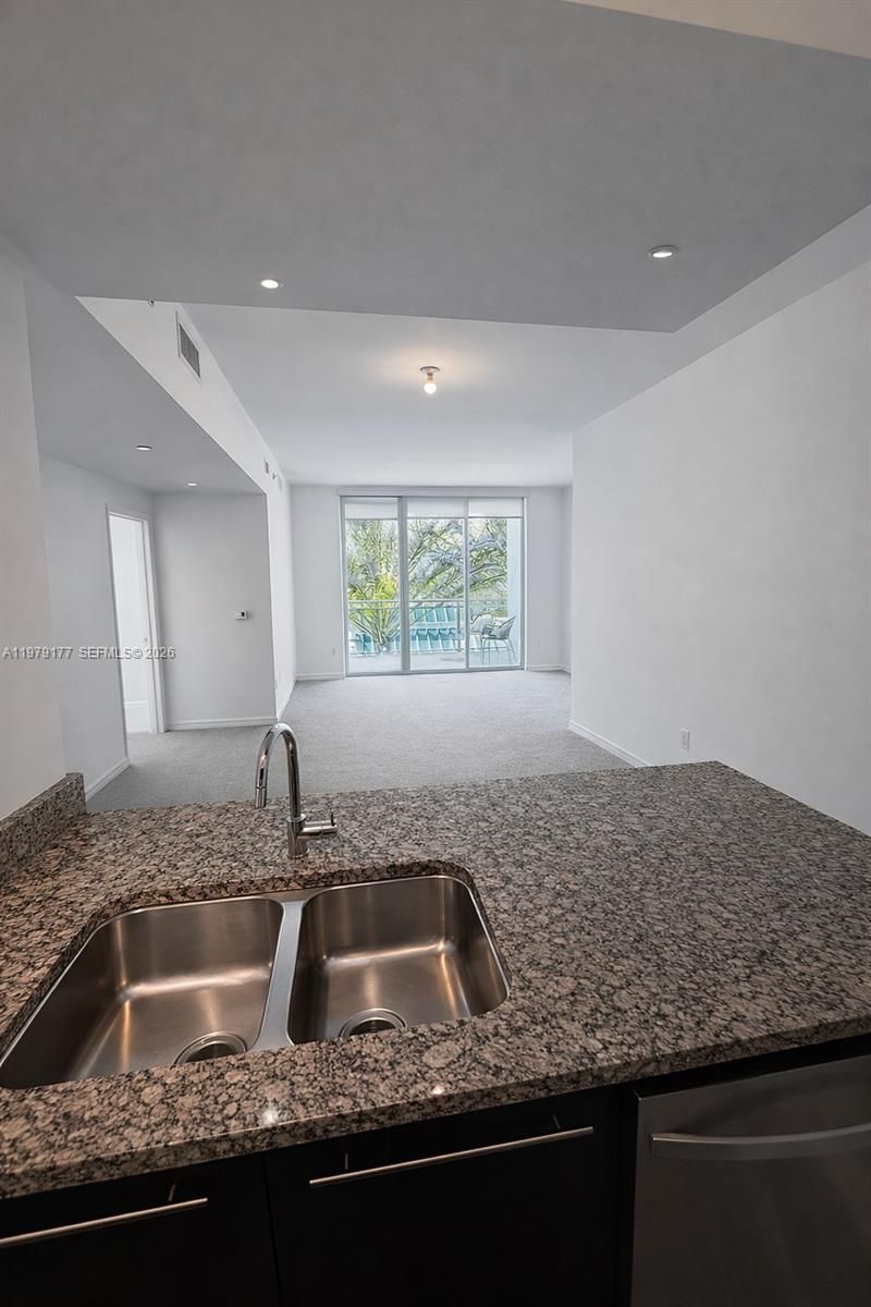 950 Brickell Bay Dr, Unit 301, Miami, FL 33131 Photo