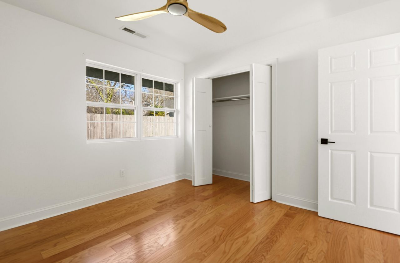 1127 Snap Dragon Court Photo 22