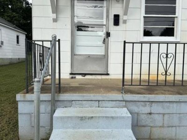 380 Juless ST , Danville, VA 24541