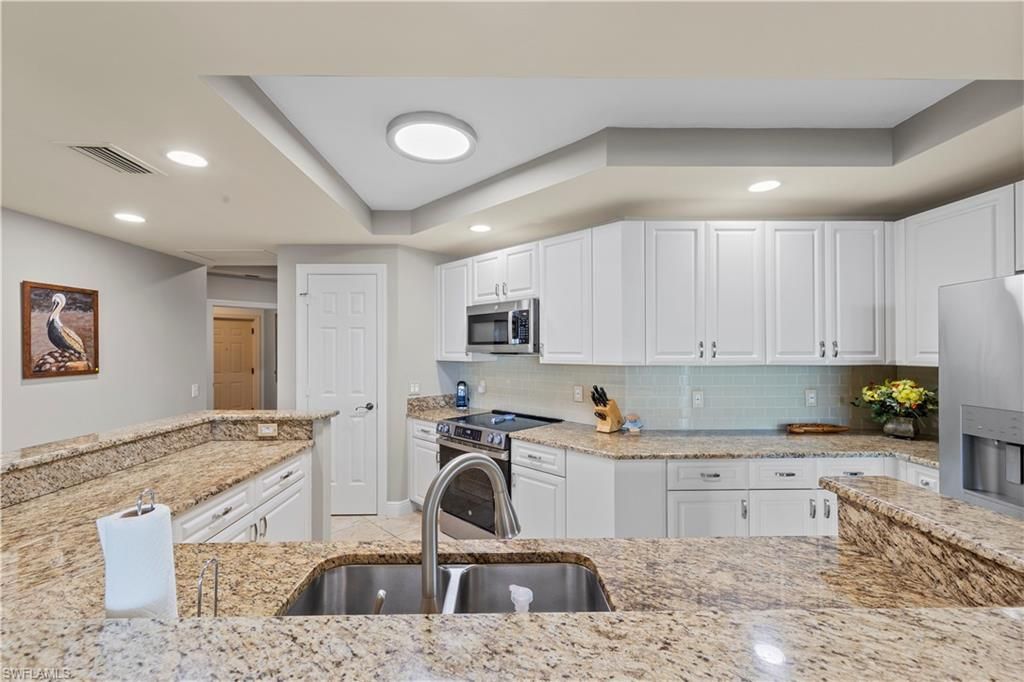 2745 1st St, Unit 603, Fort Myers, FL 33916 Photo