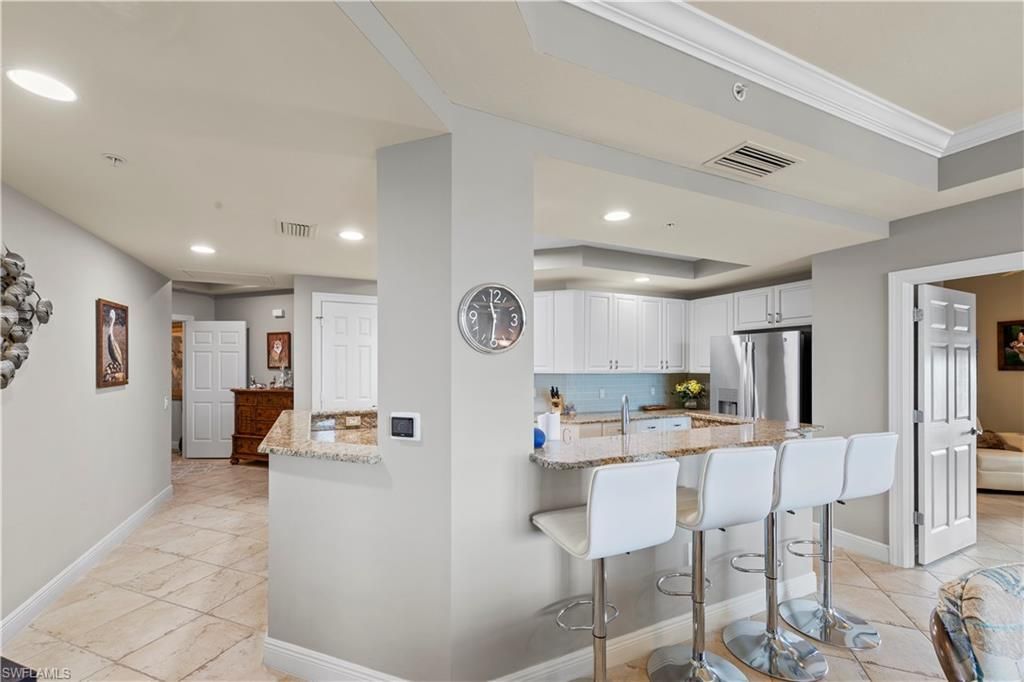 2745 1st St, Unit 603, Fort Myers, FL 33916 Photo