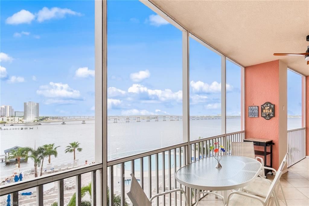 2745 1st St, Unit 603, Fort Myers, FL 33916 Photo