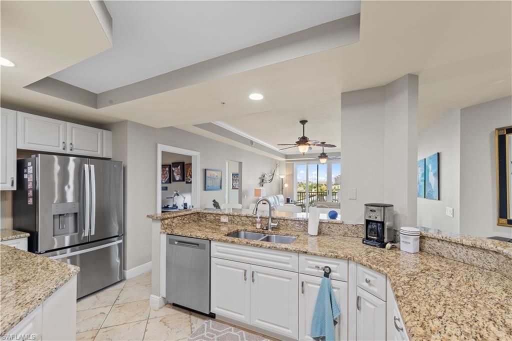 2745 1st St, Unit 603, Fort Myers, FL 33916 Photo