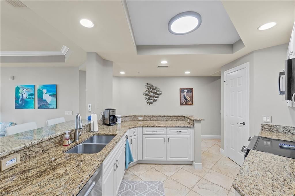 2745 1st St, Unit 603, Fort Myers, FL 33916 Photo