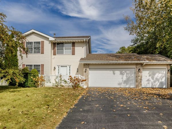 6038 Nimtz Road , Loves Park, IL 61111