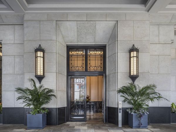 Unit 6111, Chicago, IL 60611