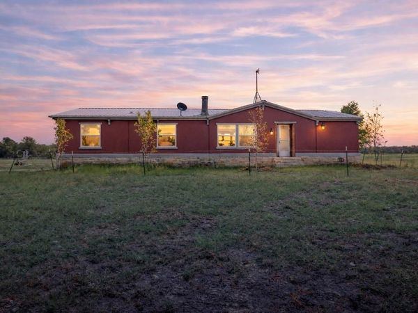 4000 Fm 272, Celeste, TX 75423