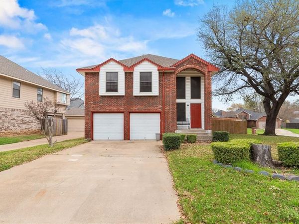 4151 Cedar Drive, Grapevine, TX 76051