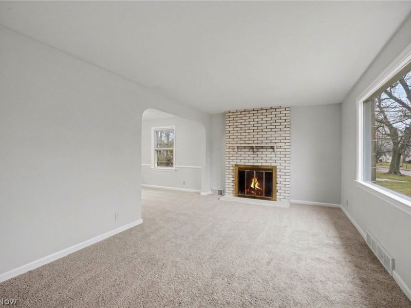 312 Montrose Avenue NW, Canton, OH 44708 Photo 3