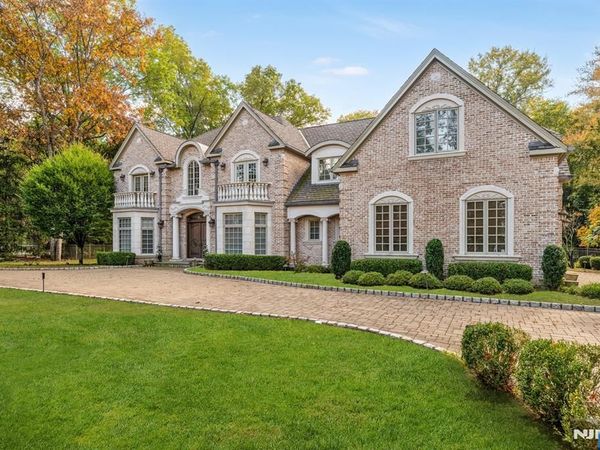 46 Partridge Hill, Upper Saddle River, NJ 07458