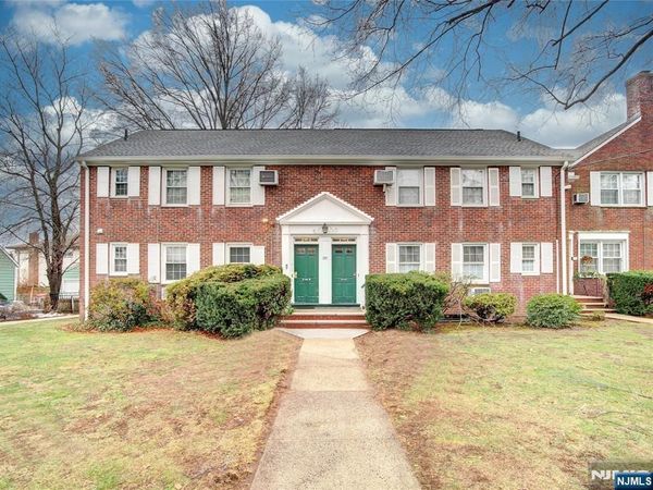 251 Elmwood Avenue, MAPLEWOOD, NJ 07040