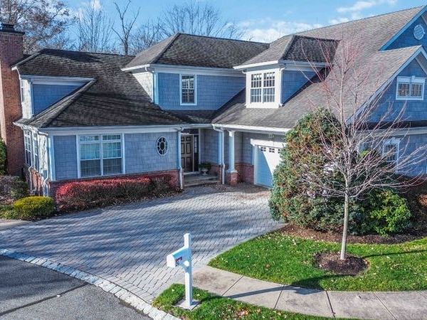 26 Melrose Ln, Chatham, NJ 07935