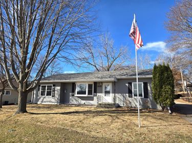 305 3rd Avenue N, Sartell, MN 56377