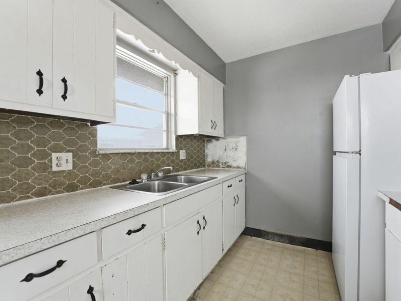 1175-1177 Mccarley Drive S, Columbus, OH 43228 Photo 19