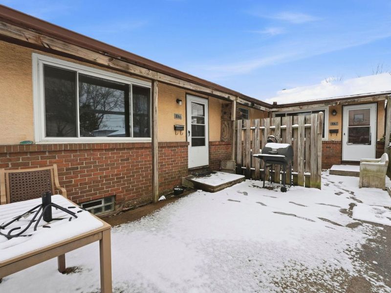 1175-1177 Mccarley Drive S, Columbus, OH 43228 Photo 2