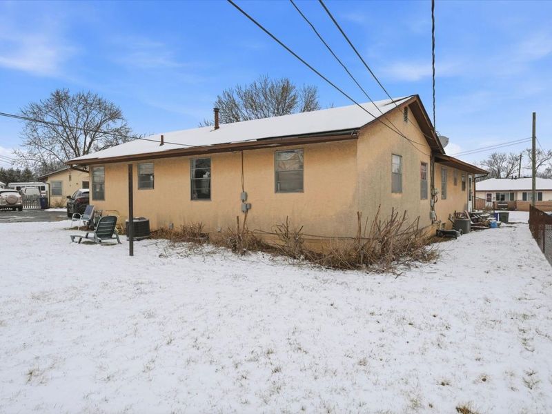 1175-1177 Mccarley Drive S, Columbus, OH 43228 Photo 4