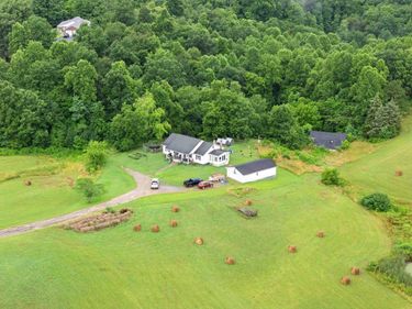101 Steele Lane, McKee, KY 40447