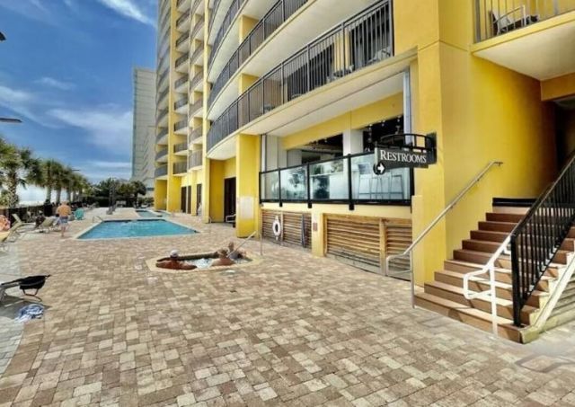 2600 N Ocean Blvd.  Photo 26