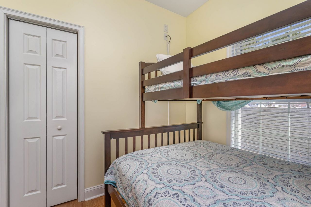 6001-o4 S Kings Hwy.  Photo 7