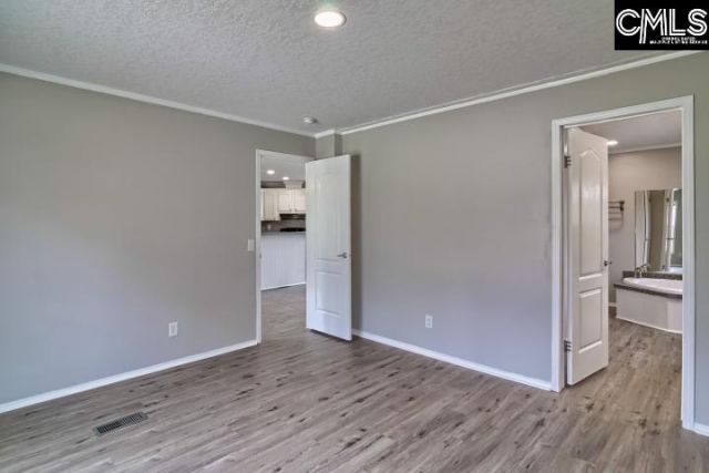 228 Water Tank Road Photo 4