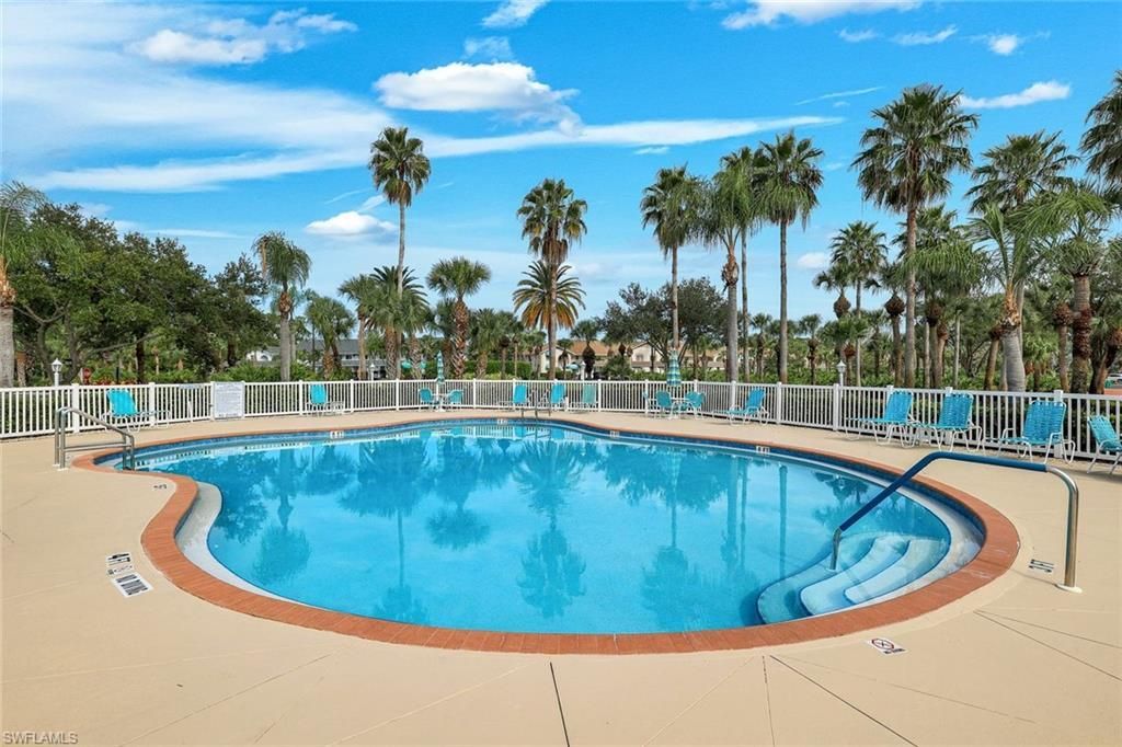 228 Belina Dr, Unit 606, Naples, FL 34104 Photo