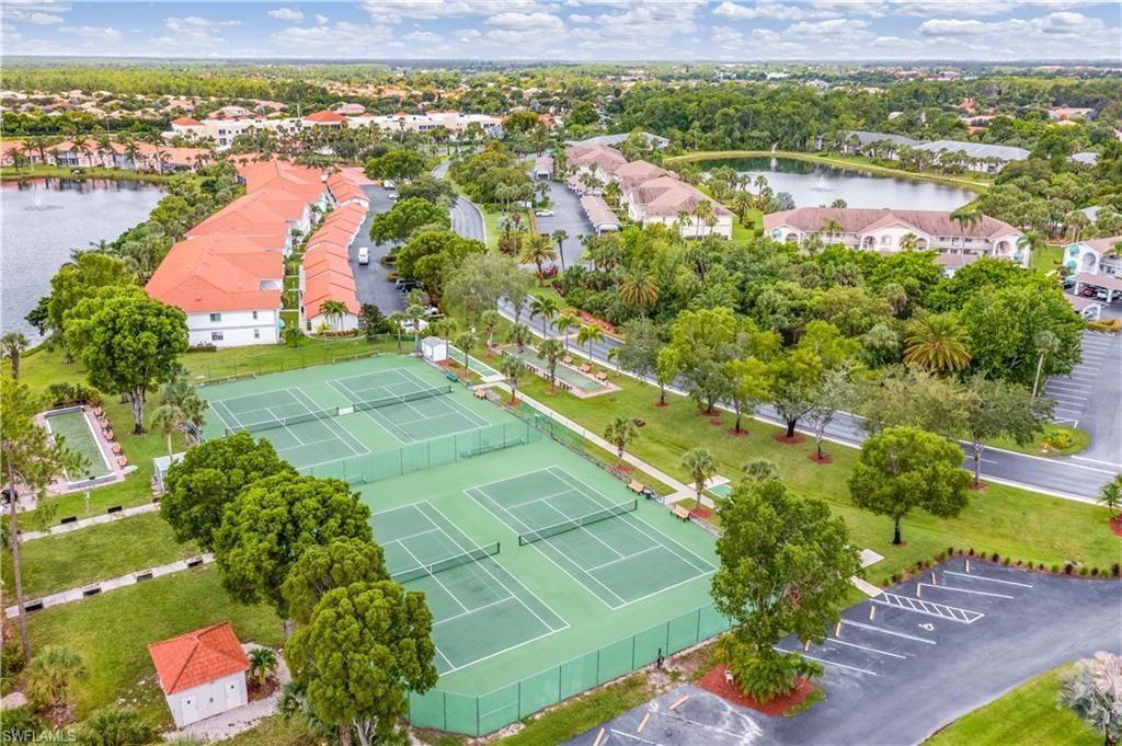 228 Belina Dr, Unit 606, Naples, FL 34104 Photo