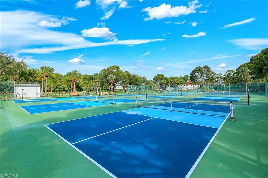 228 Belina Dr, Unit 606, Naples, FL 34104 Photo