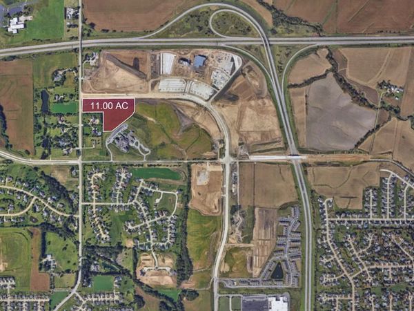 0 Elmore Avenue , Davenport, IA 52807