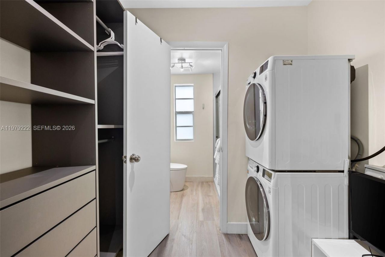 1241 14th St , Unit 4, Miami Beach, FL 33139 Photo