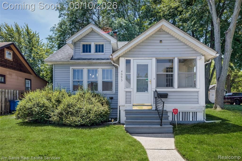 4995 Anatole Street, Detroit, MI 48236 Main Photo