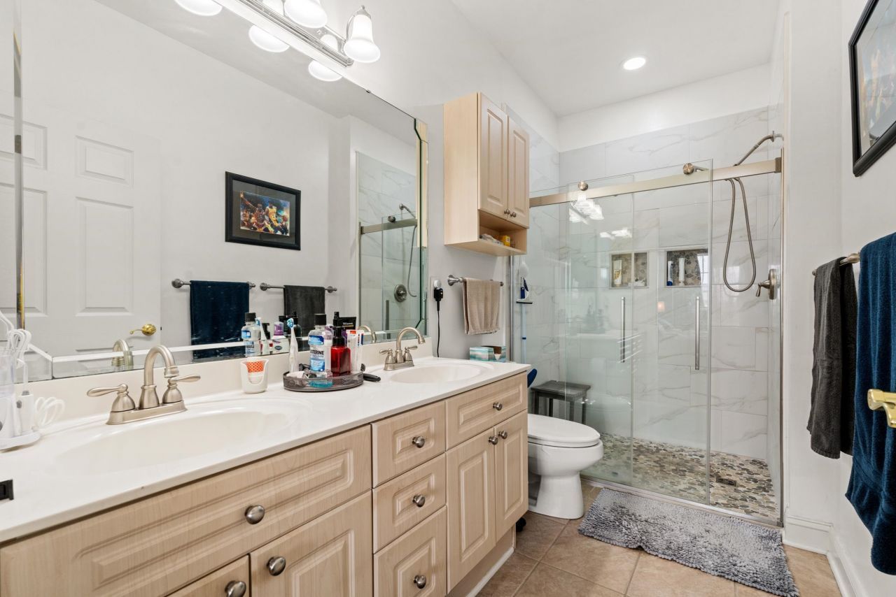 4837 Luster Leaf Circle Photo 15