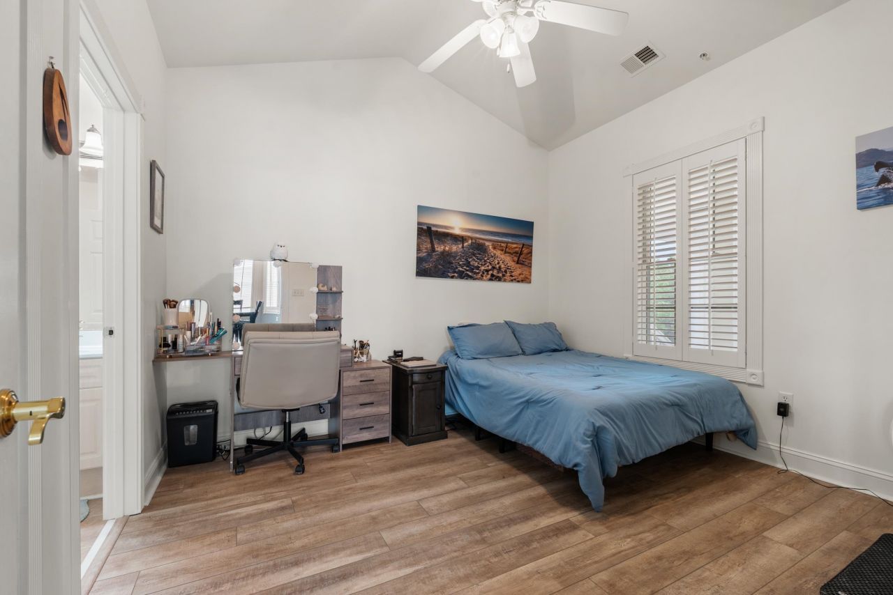 4837 Luster Leaf Circle Photo 17