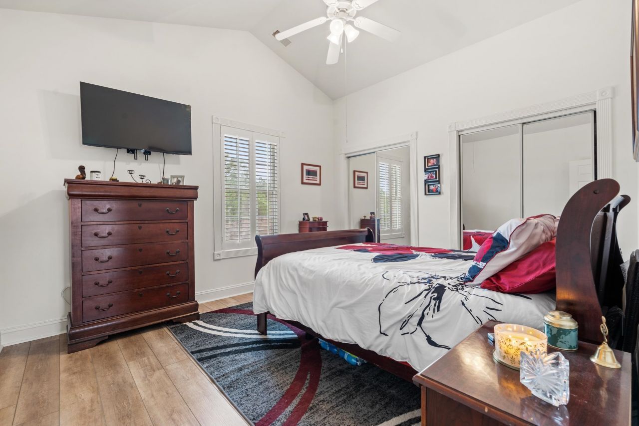 4837 Luster Leaf Circle Photo 19