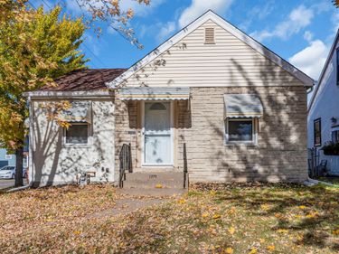 1779 Orange Avenue E, Saint Paul, MN 55119