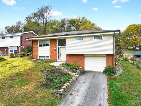 112 Kollar Dr, Mckeesport, PA 15133