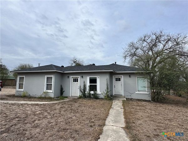 1364 Clinton Place , Kenedy, TX 78119