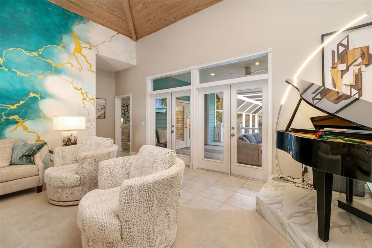 746 Eagle Point Drive, Venice, FL 34285 Photo