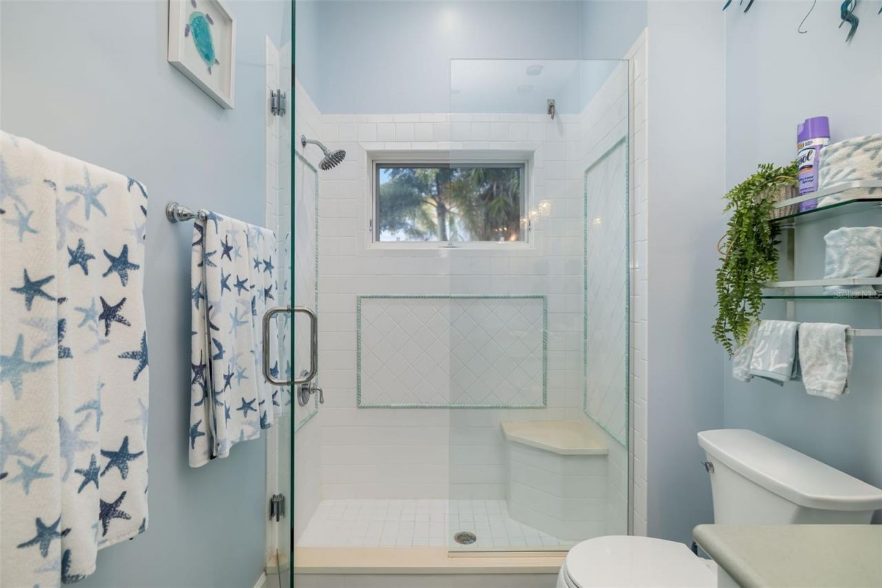 746 Eagle Point Drive, Venice, FL 34285 Photo