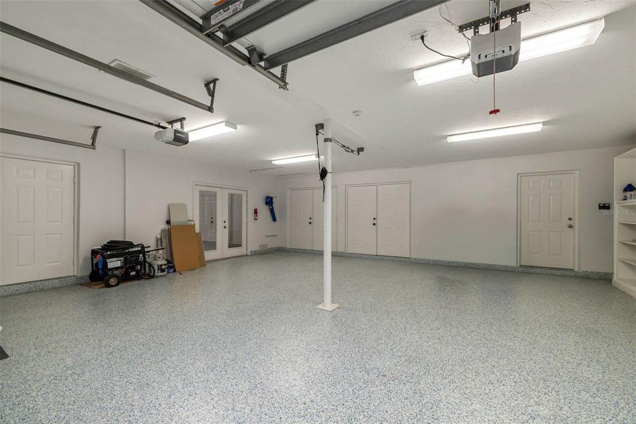 746 Eagle Point Drive, Venice, FL 34285 Photo