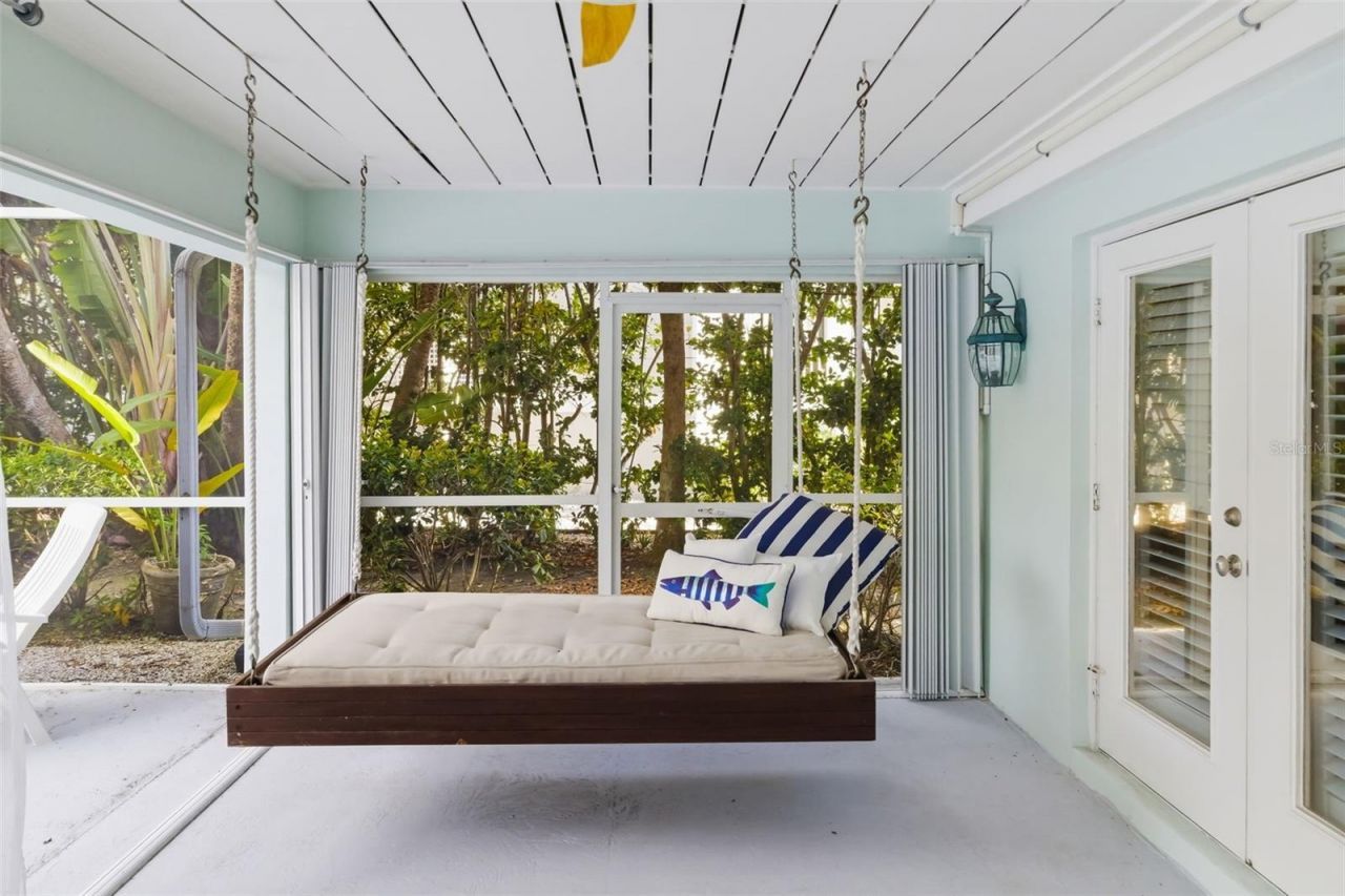 746 Eagle Point Drive, Venice, FL 34285 Photo