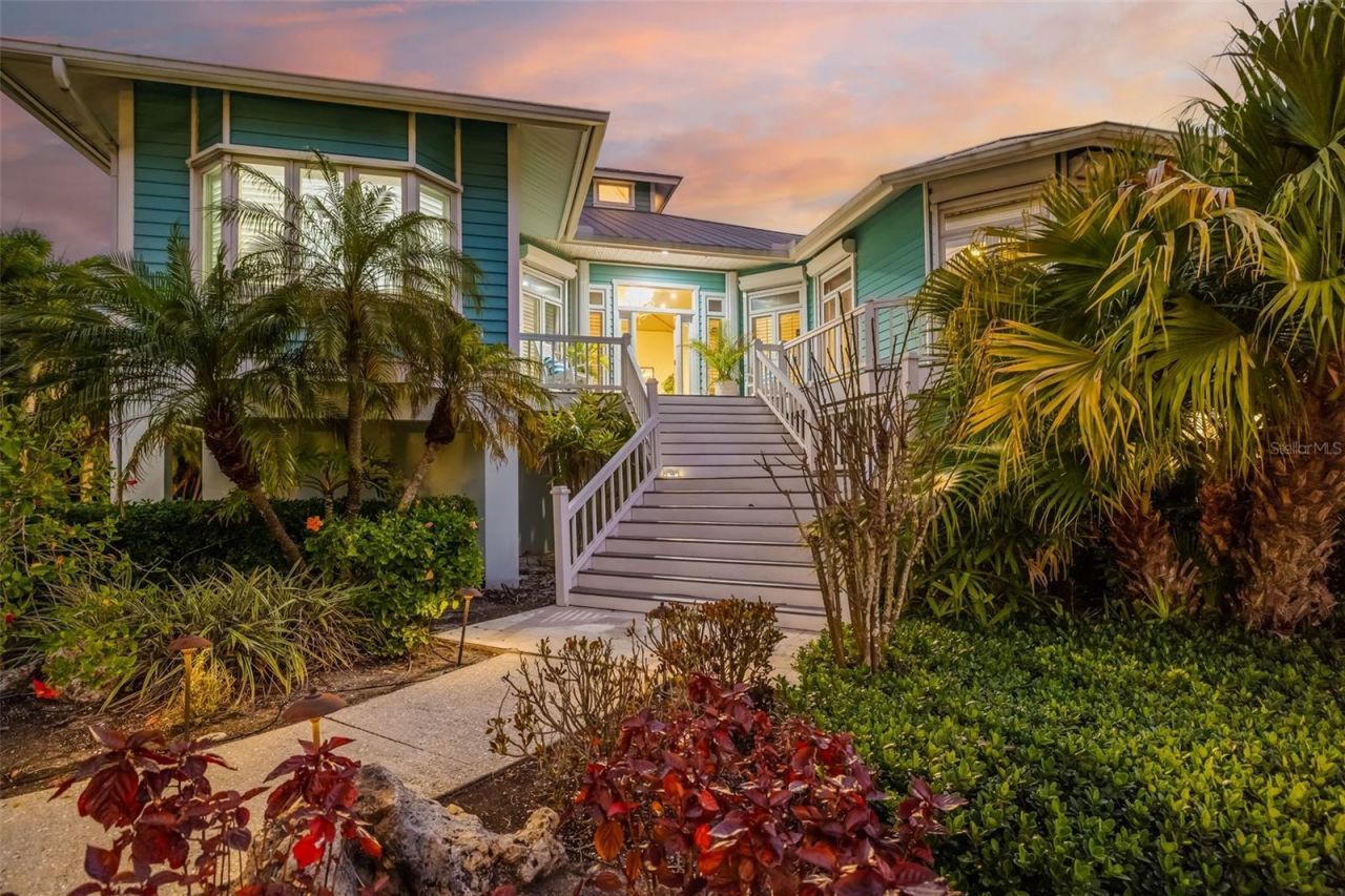 746 Eagle Point Drive, Venice, FL 34285 Photo