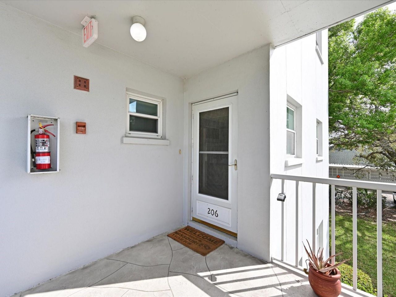 4240 Ironwood Circle, Unit 206A, Bradenton, FL 34209 Photo