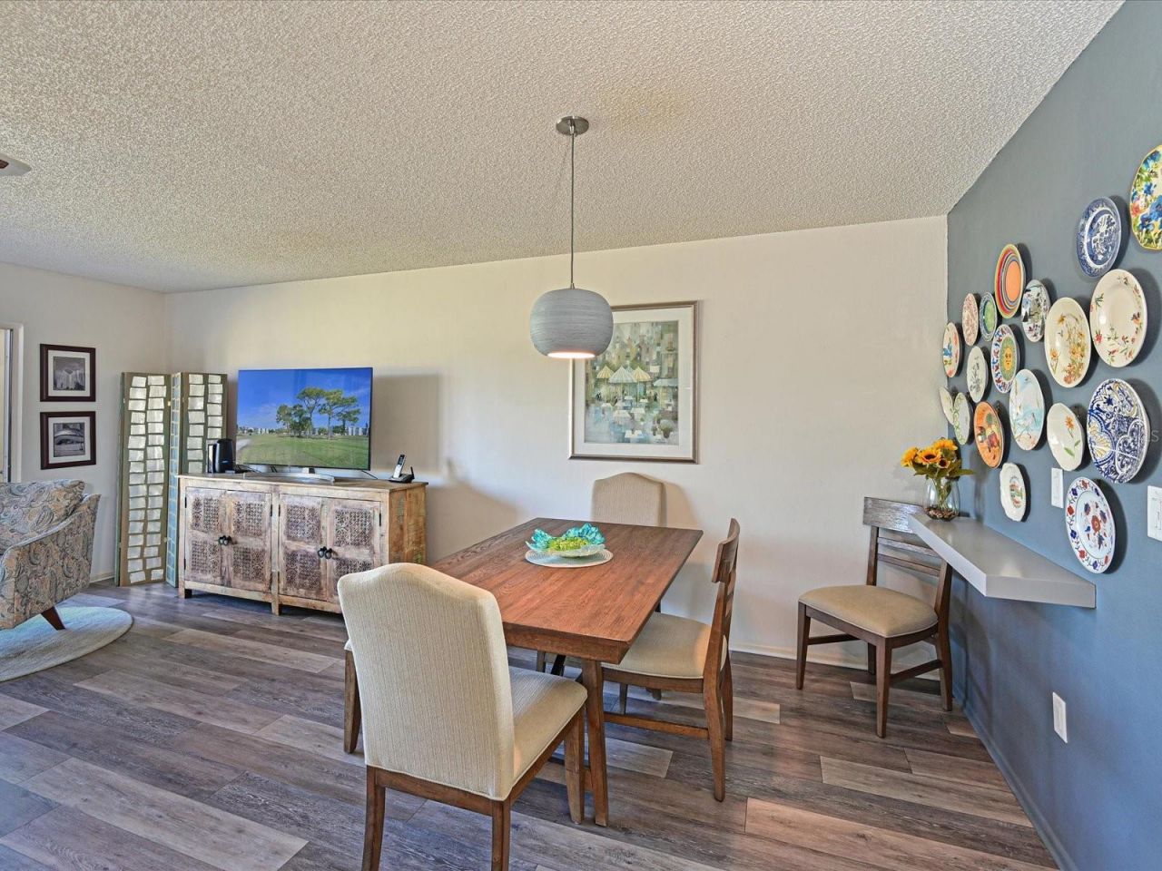 4240 Ironwood Circle, Unit 206A, Bradenton, FL 34209 Photo