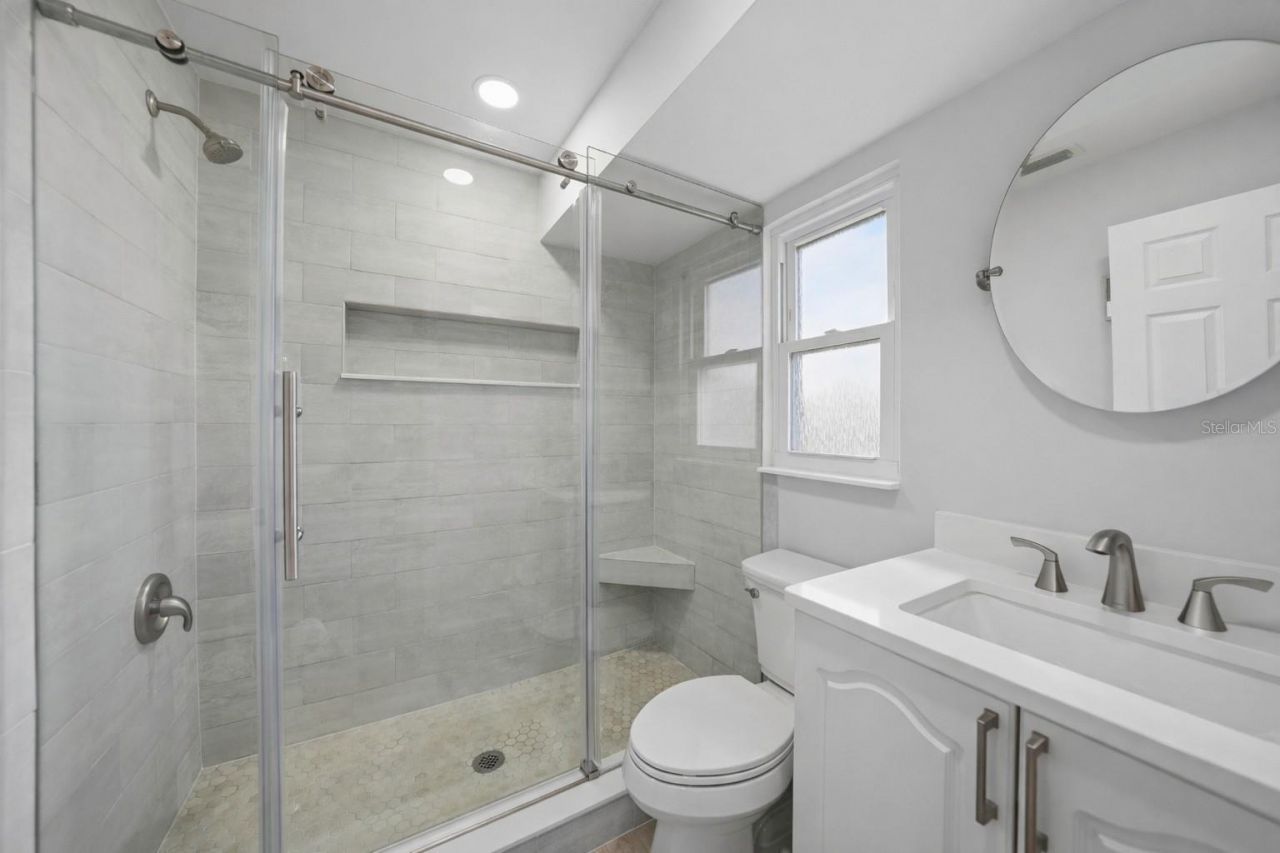 1120 SE 23rd Terrace , Cape Coral, FL 33990 Photo